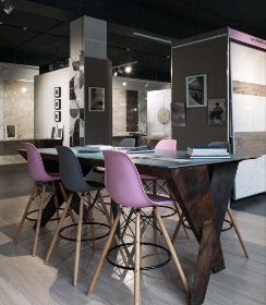 Маленькое слева